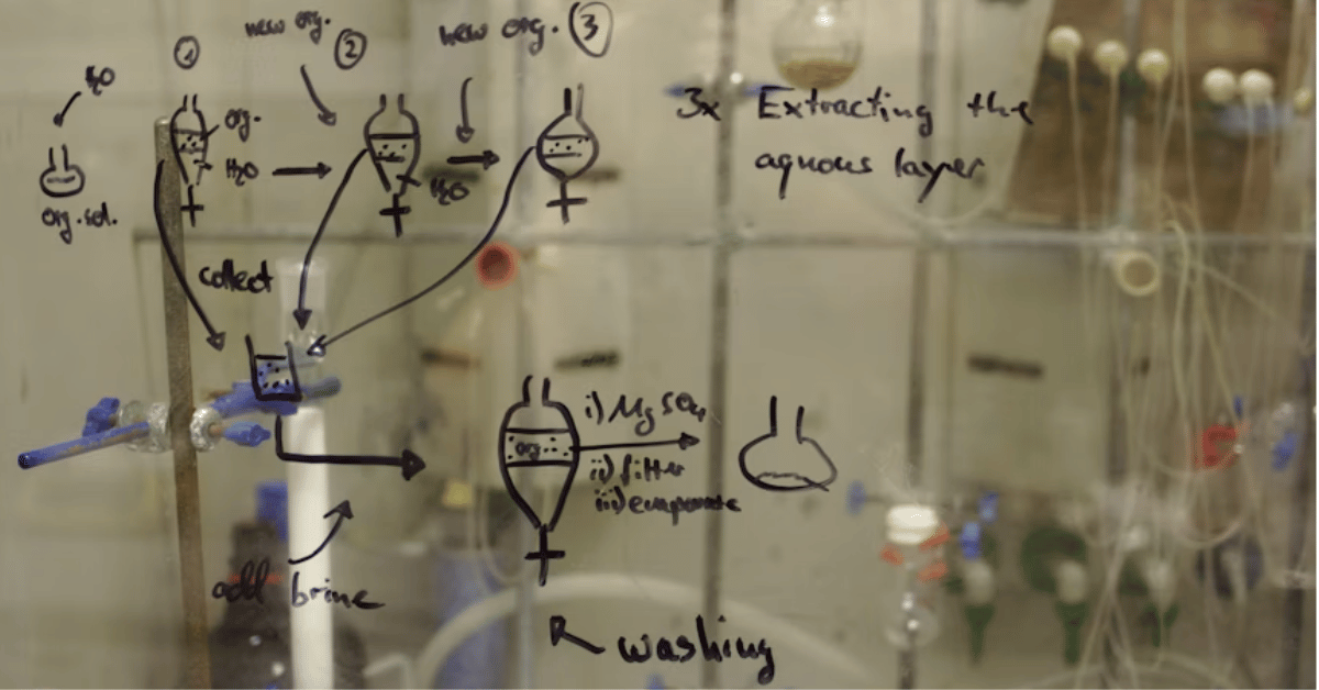 photoactive compound