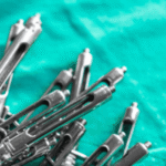 dyball retractor